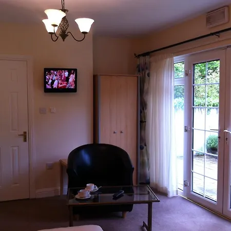 Ashling House Serviced Accommodation-2